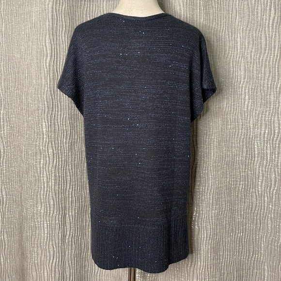 Tommy Bahama Solana sequin V-neck - Picture 5 of 9